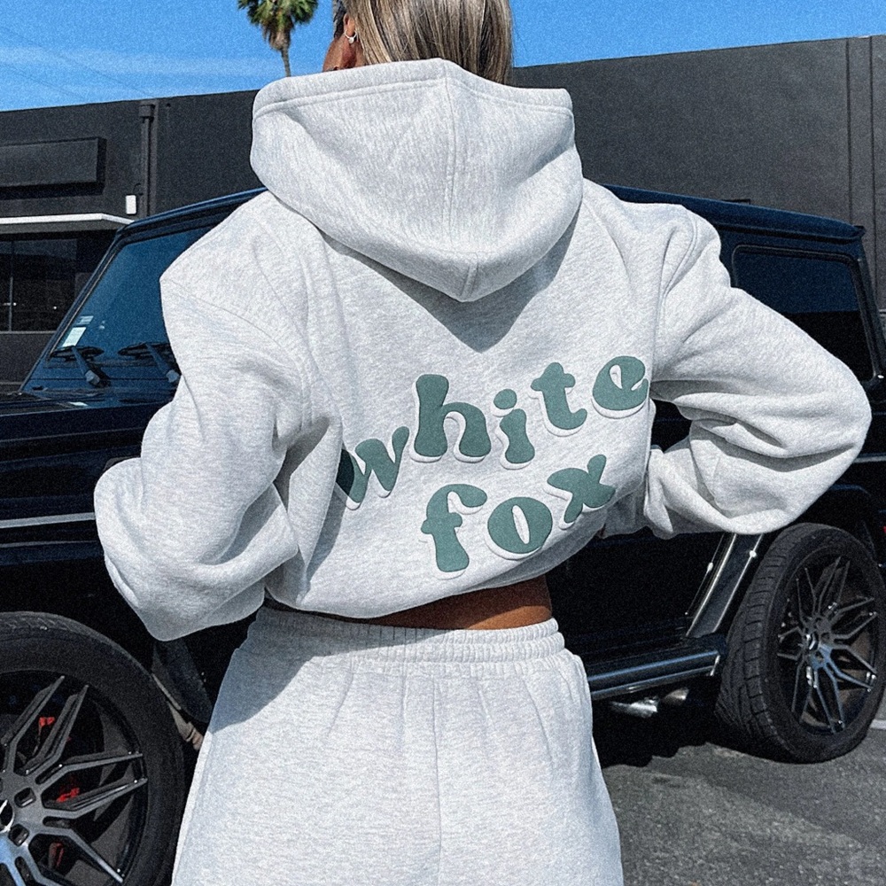 White fox 4th edition hoodie